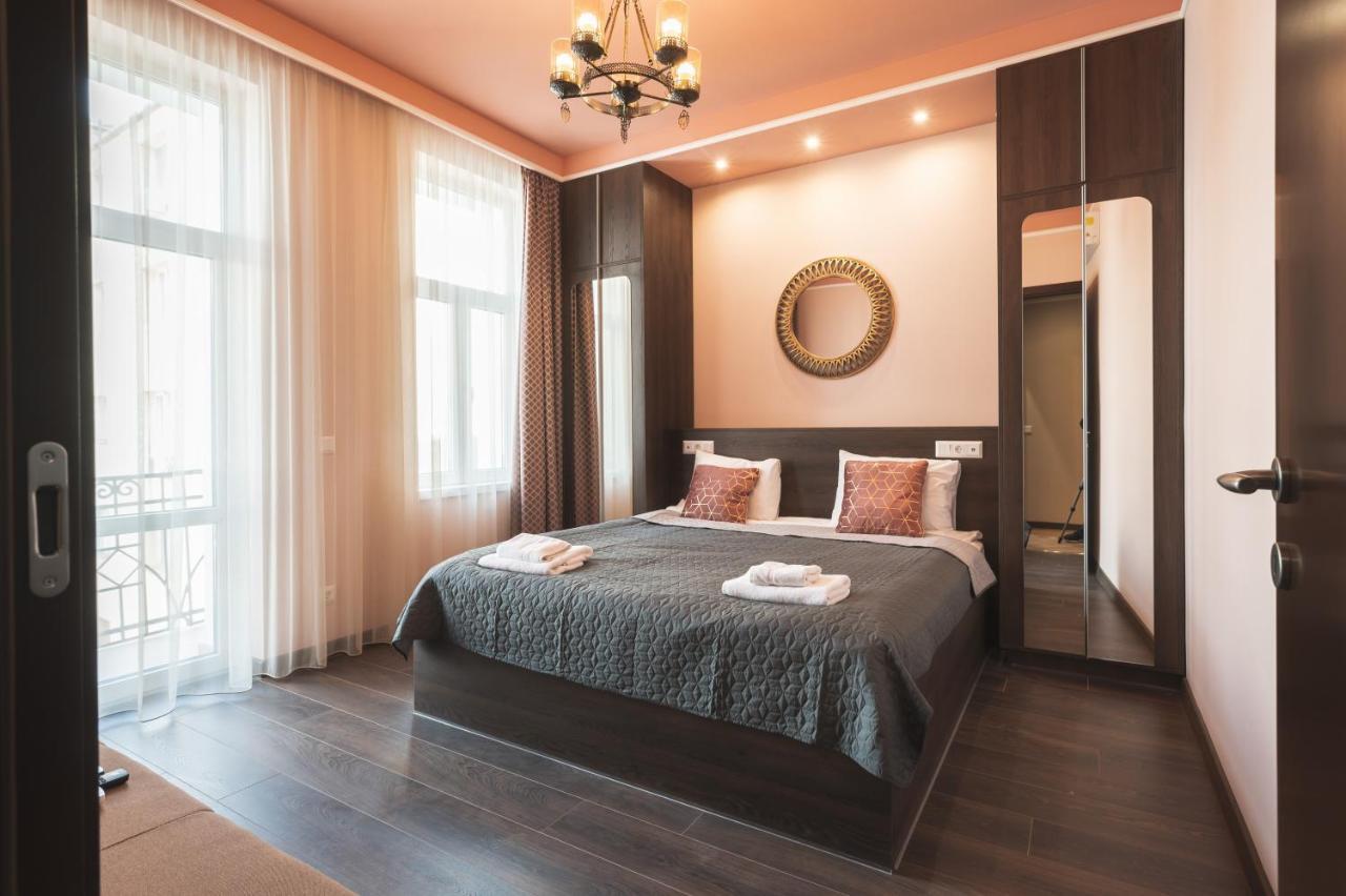 1001 Nights - 2Bd Luxury Apartment In Central Sofía Exterior foto